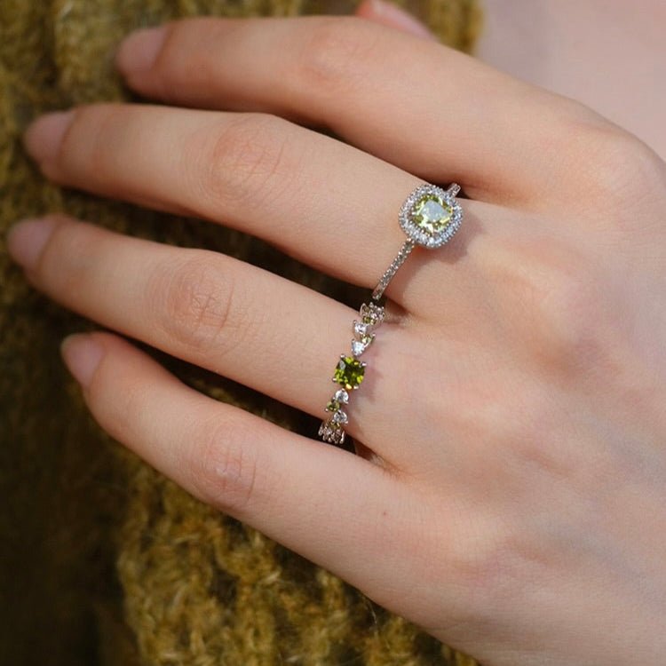 Baroque Peridot Ring - Gold - Plated - Abbott Atelier