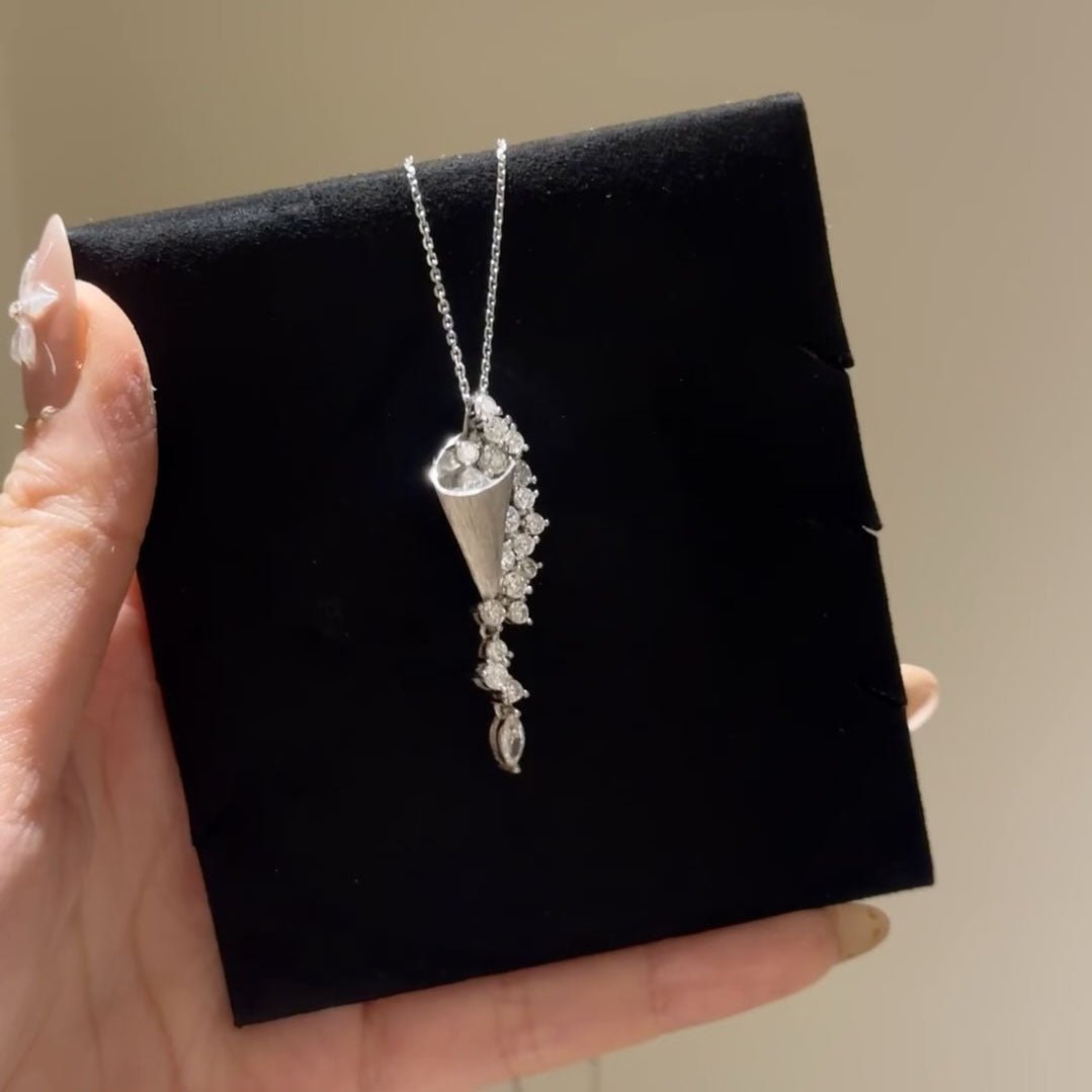 Bouquet De Lune Necklace - Gold Plated - Abbott Atelier