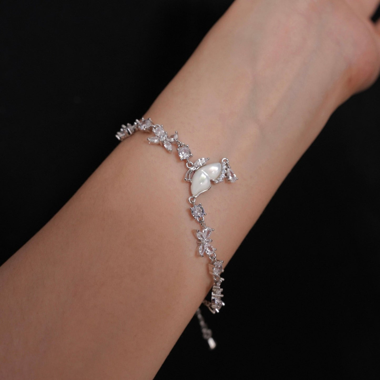 Butterfly Dream Bracelet - Gold Plated - Abbott Atelier
