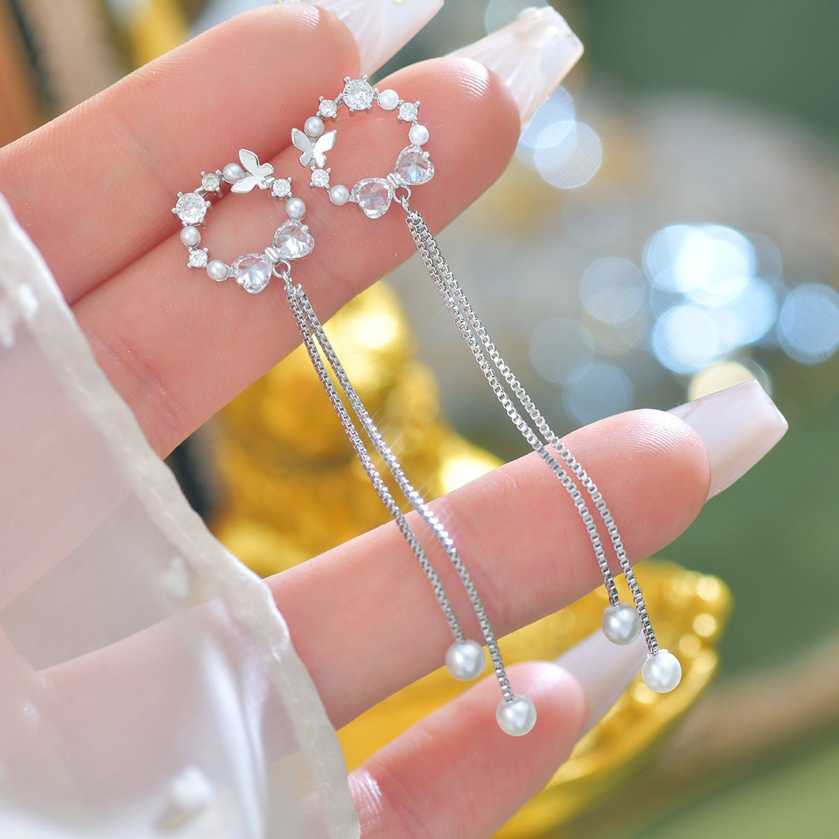 Butterfly Wreath Earrings - Hypoallergenic - Abbott Atelier