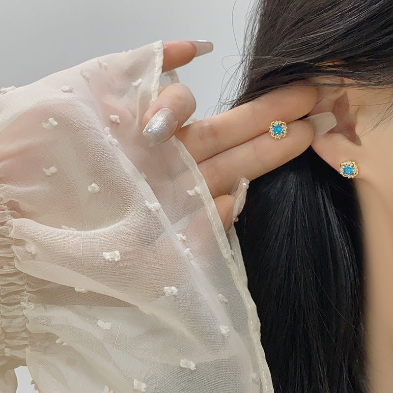 Capri Oceanlight Stud Earrings - Hypoallergenic - Abbott Atelier