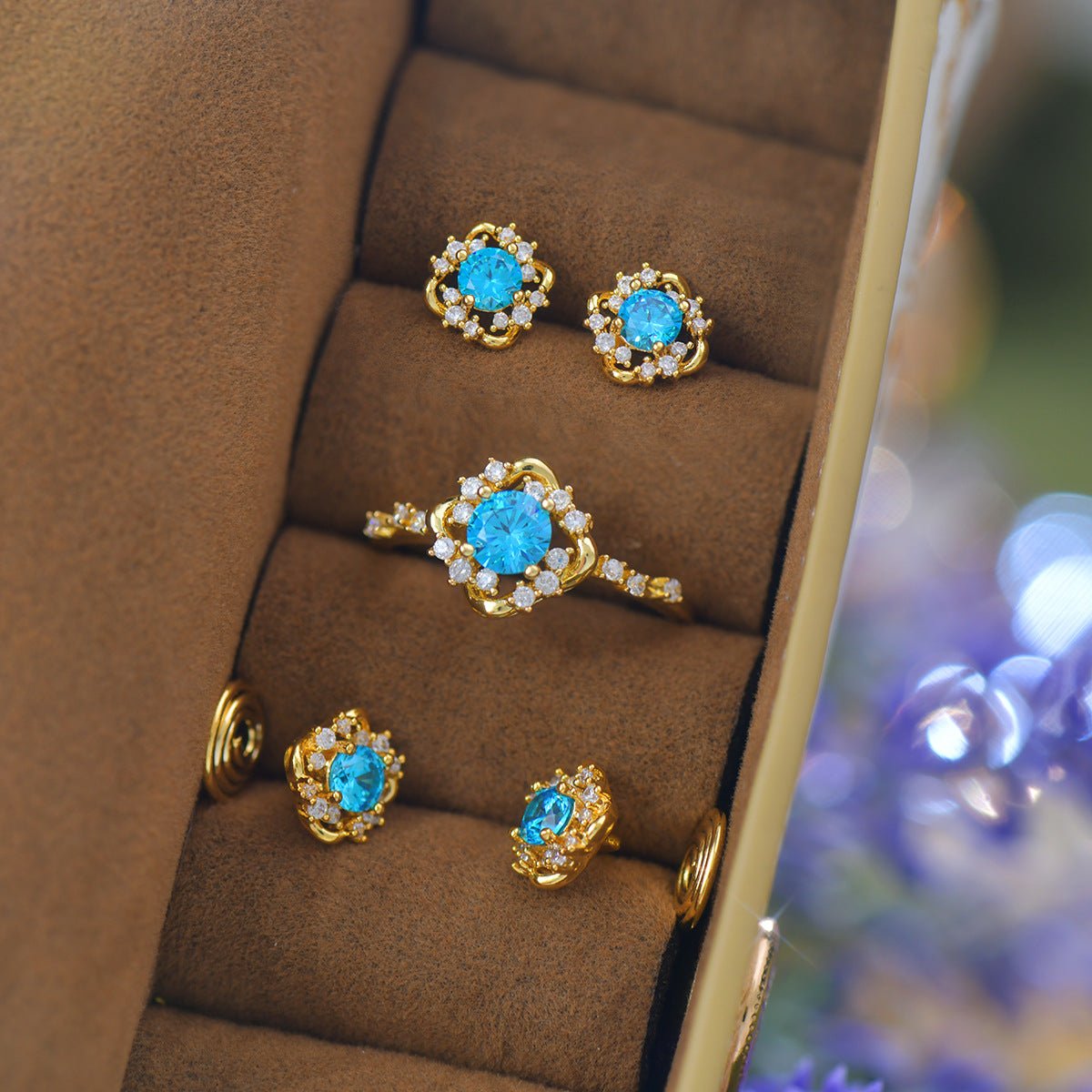 Capri Oceanlight Stud Earrings - Hypoallergenic - Abbott Atelier