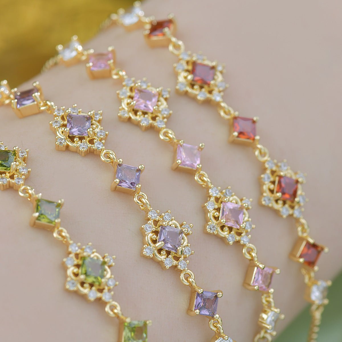 Daphne Bracelet in Green - Gold Plated - Abbott Atelier
