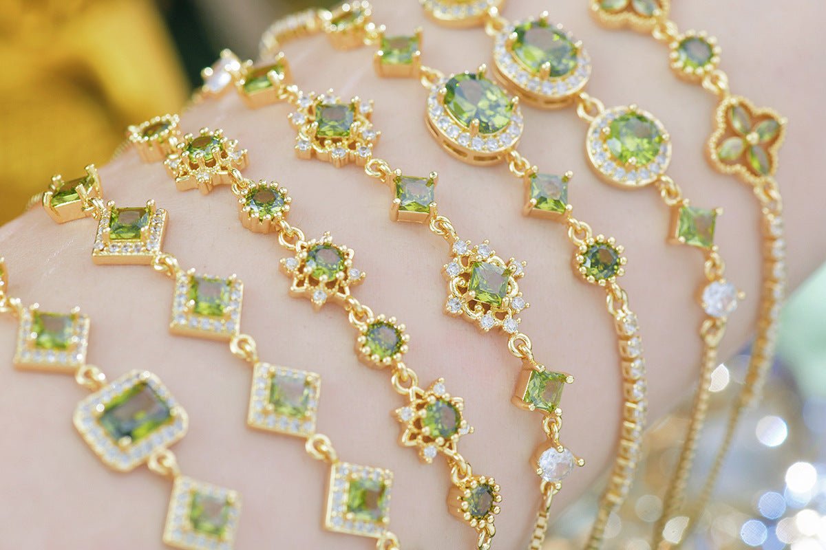 Daphne Bracelet in Green - Gold Plated - Abbott Atelier