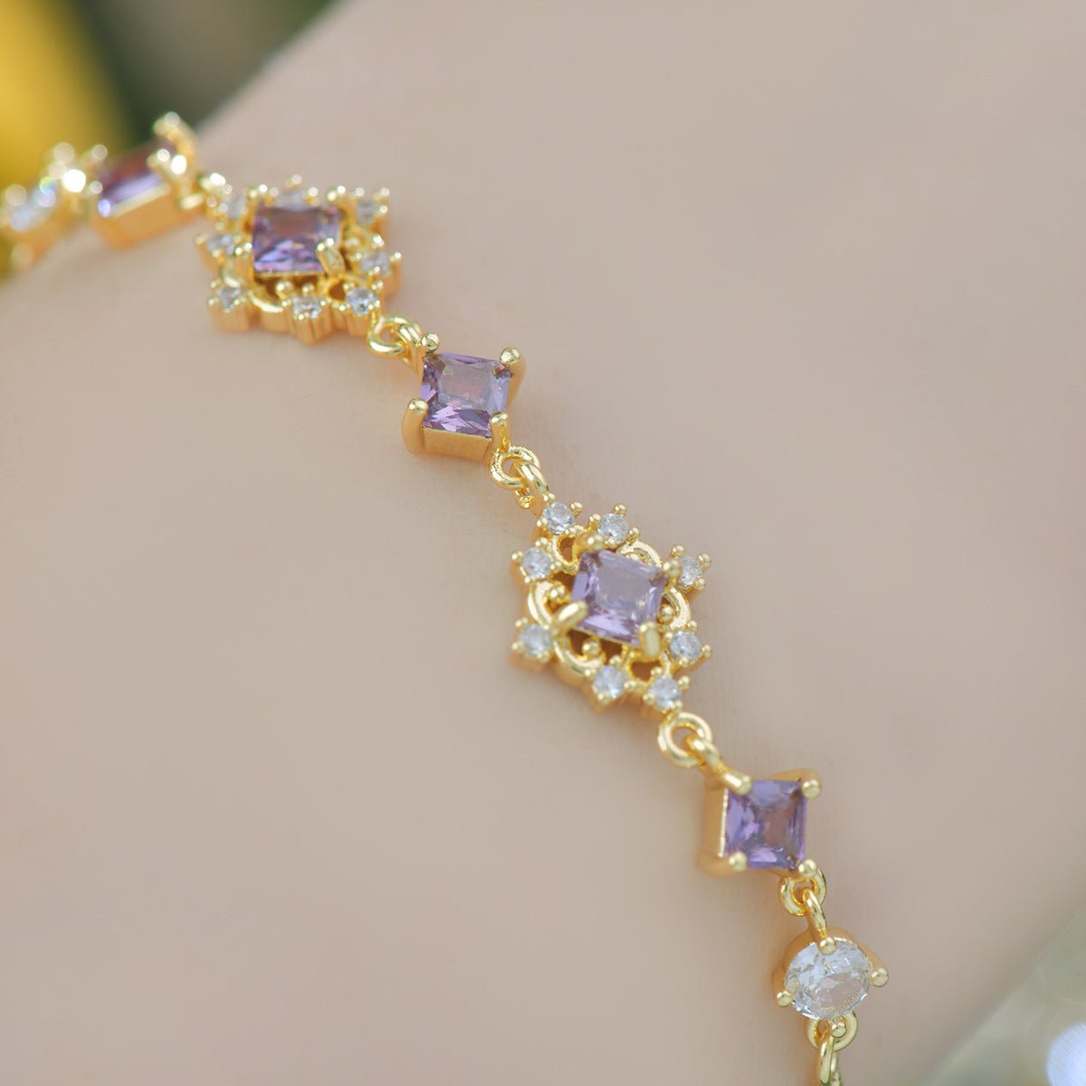 Daphne Bracelet in Purple - Gold Plated - Abbott Atelier