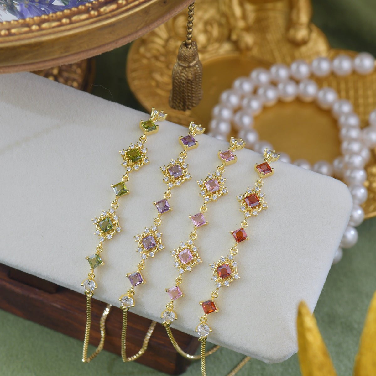 Daphne Bracelet in Red - Gold Plated - Abbott Atelier