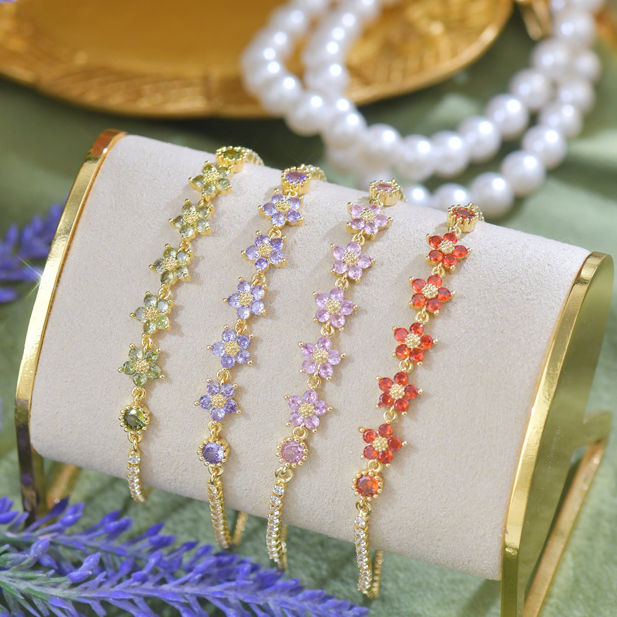 Elaria Bracelet in Green - Gold Plated - Abbott Atelier
