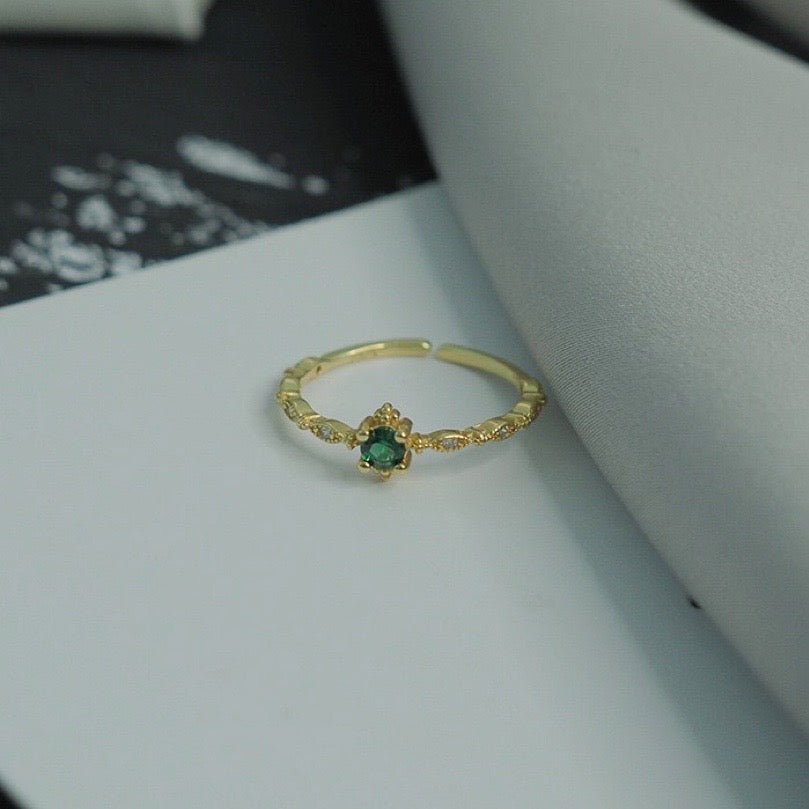 Emerald Ring (Solid Silver) - Diana - Hypoallergenic - Abbott Atelier