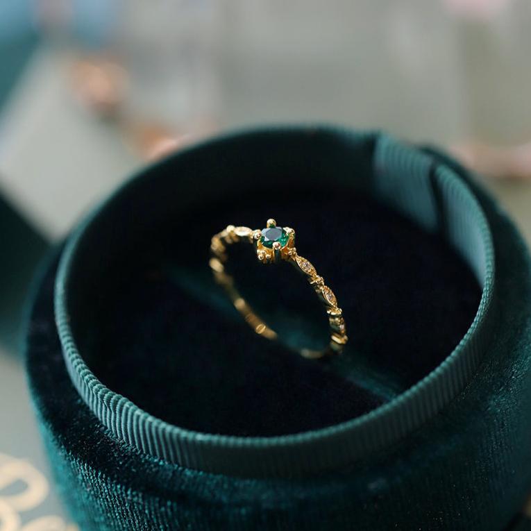 Emerald Ring (Solid Silver) - Diana - Hypoallergenic - Abbott Atelier