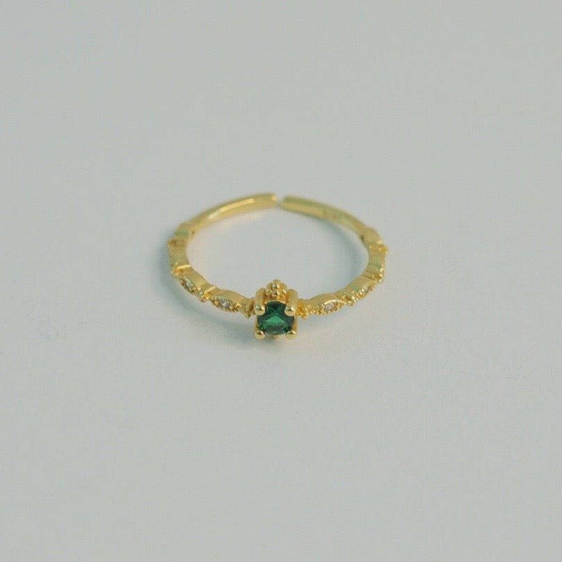 Emerald Ring (Solid Silver) - Diana - Hypoallergenic - Abbott Atelier