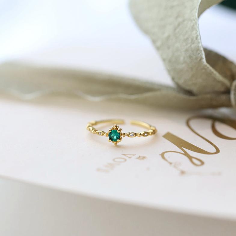 Emerald Ring (Solid Silver) - Diana - Hypoallergenic - Abbott Atelier