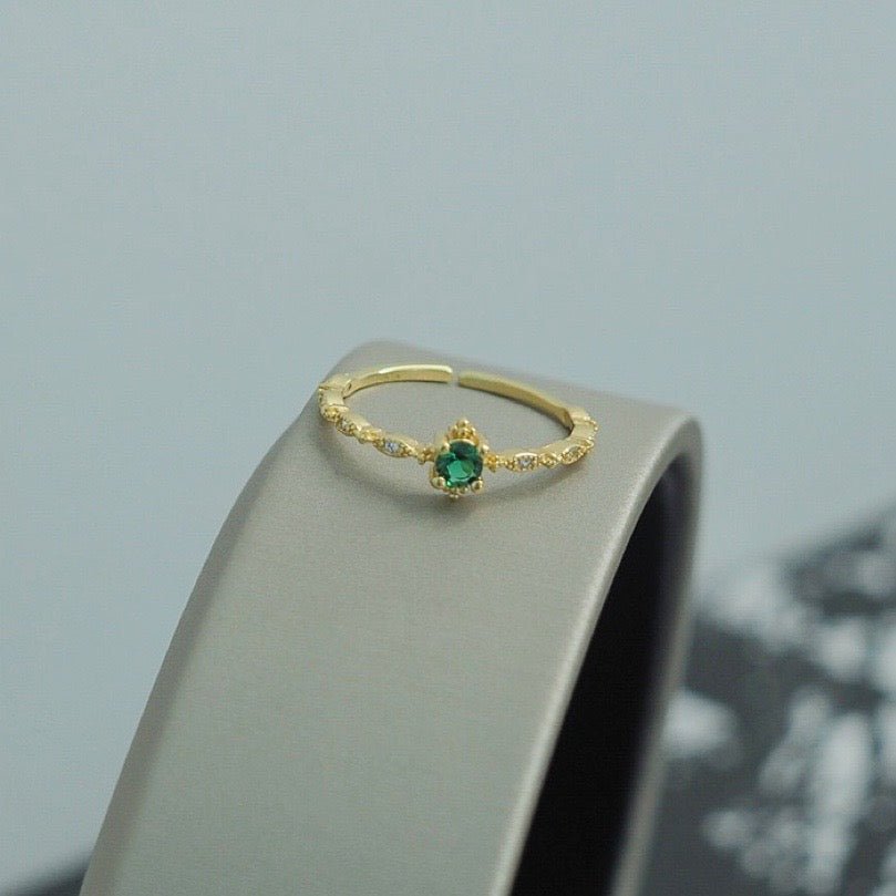 Emerald Ring (Solid Silver) - Diana - Hypoallergenic - Abbott Atelier