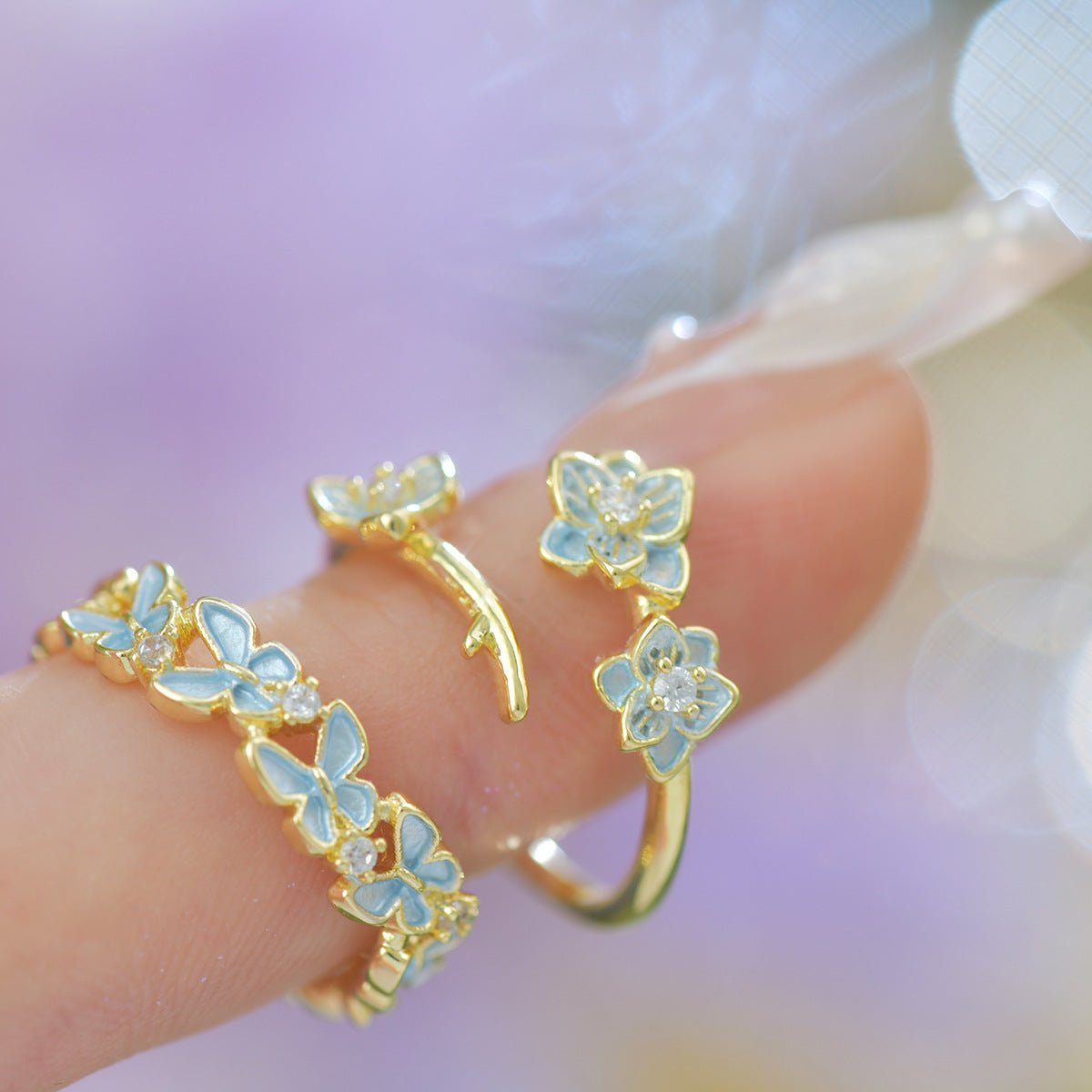 Endless Summer Ring in Blue - Gold - Plated - Abbott Atelier