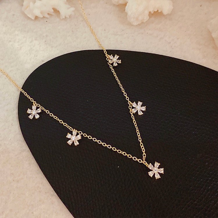 Flower Choker - Winona - Gold - Plated - Abbott Atelier