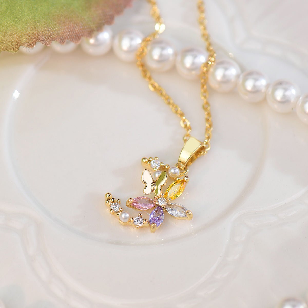 Flower Moon Necklace - Gold - Plated - Abbott Atelier