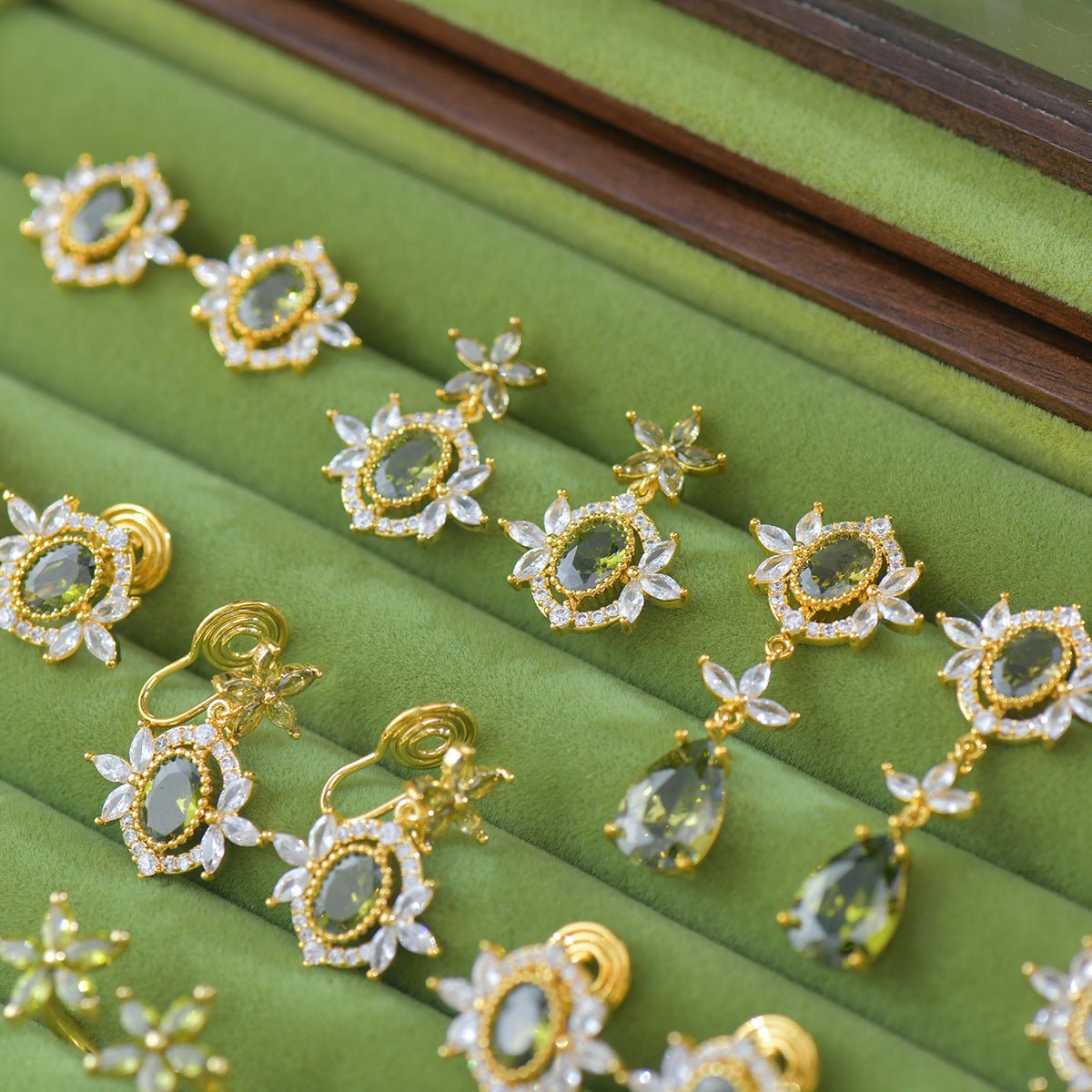 Garden of Eden Earrings - Hypoallergenic - Abbott Atelier