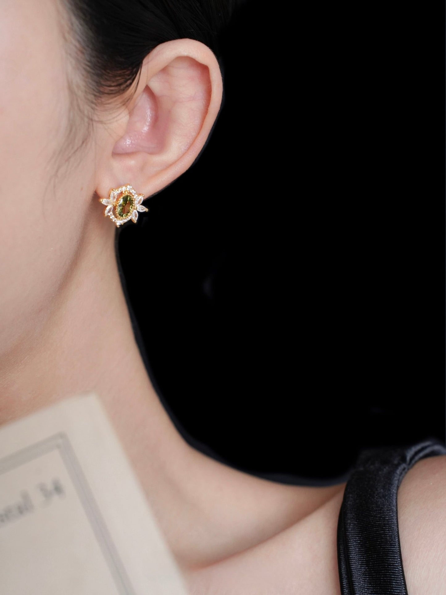 Garden of Eden Stud Earrings - Hypoallergenic - Abbott Atelier