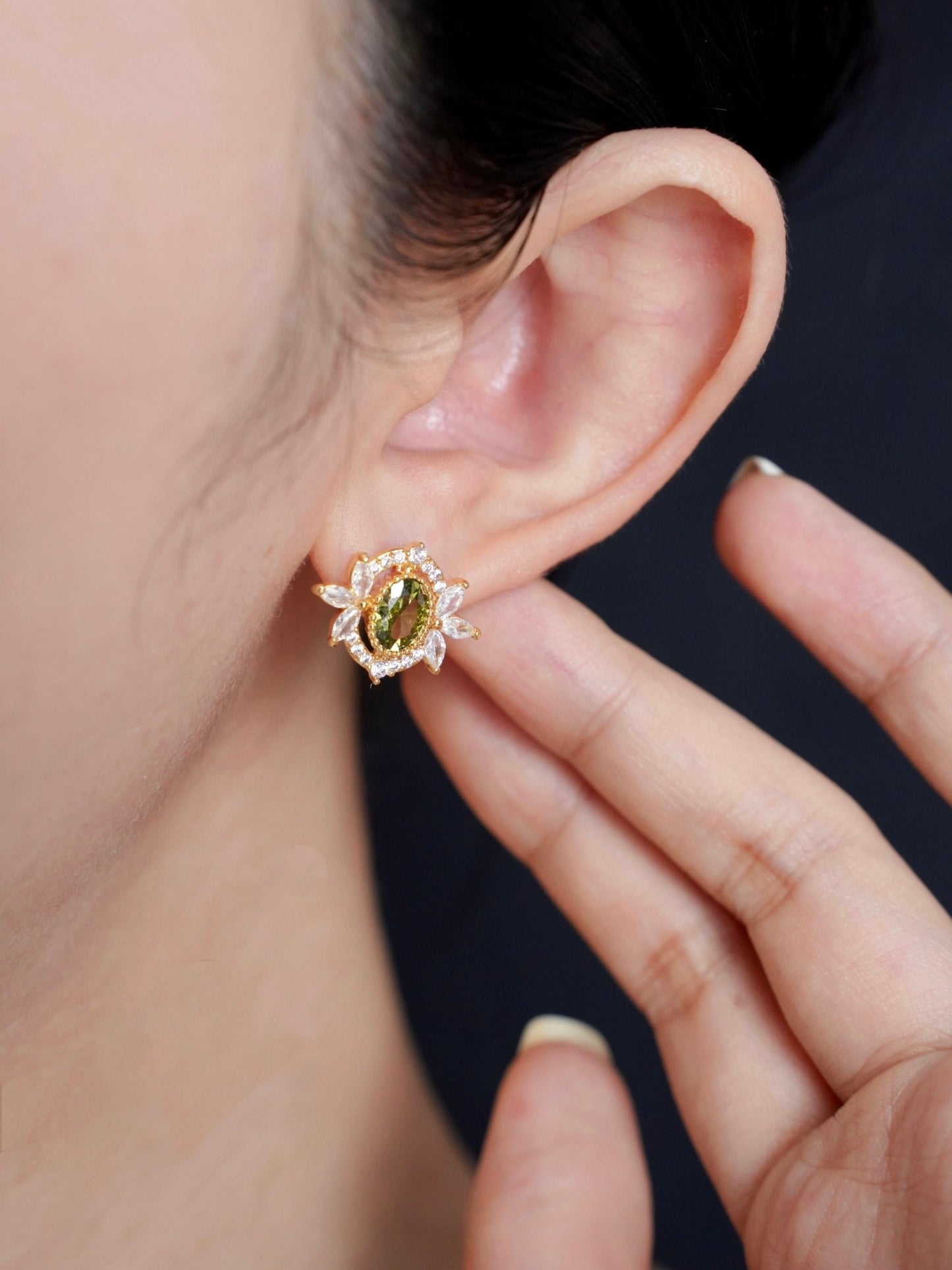 Garden of Eden Stud Earrings - Hypoallergenic - Abbott Atelier