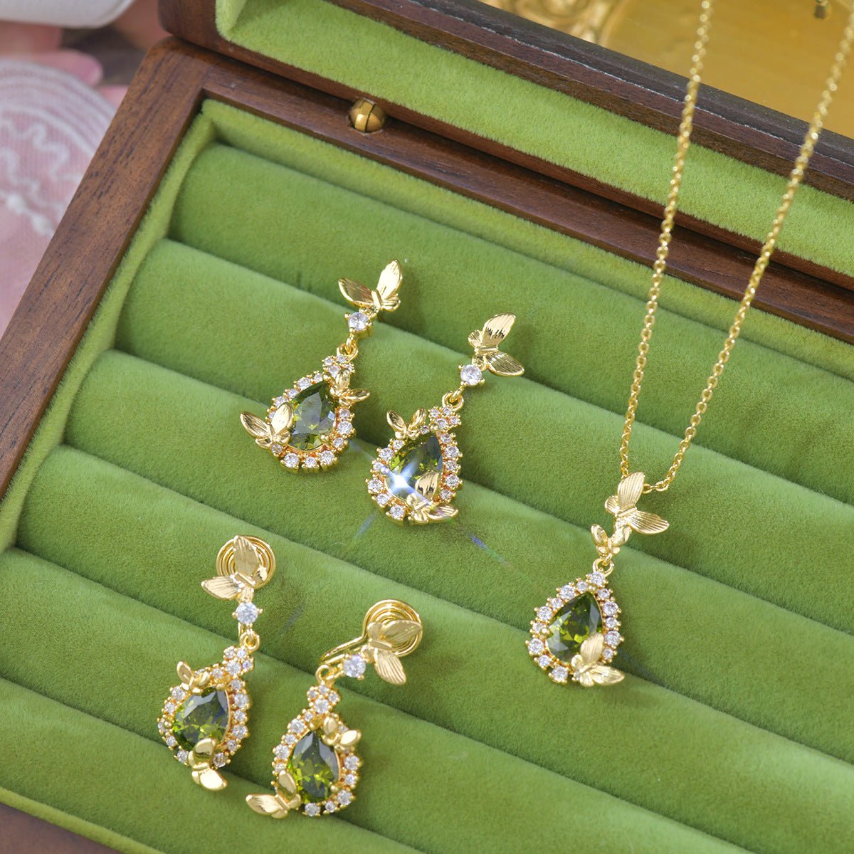 Gilded Butterfly Peridot Necklace - Gold Plated - Abbott Atelier