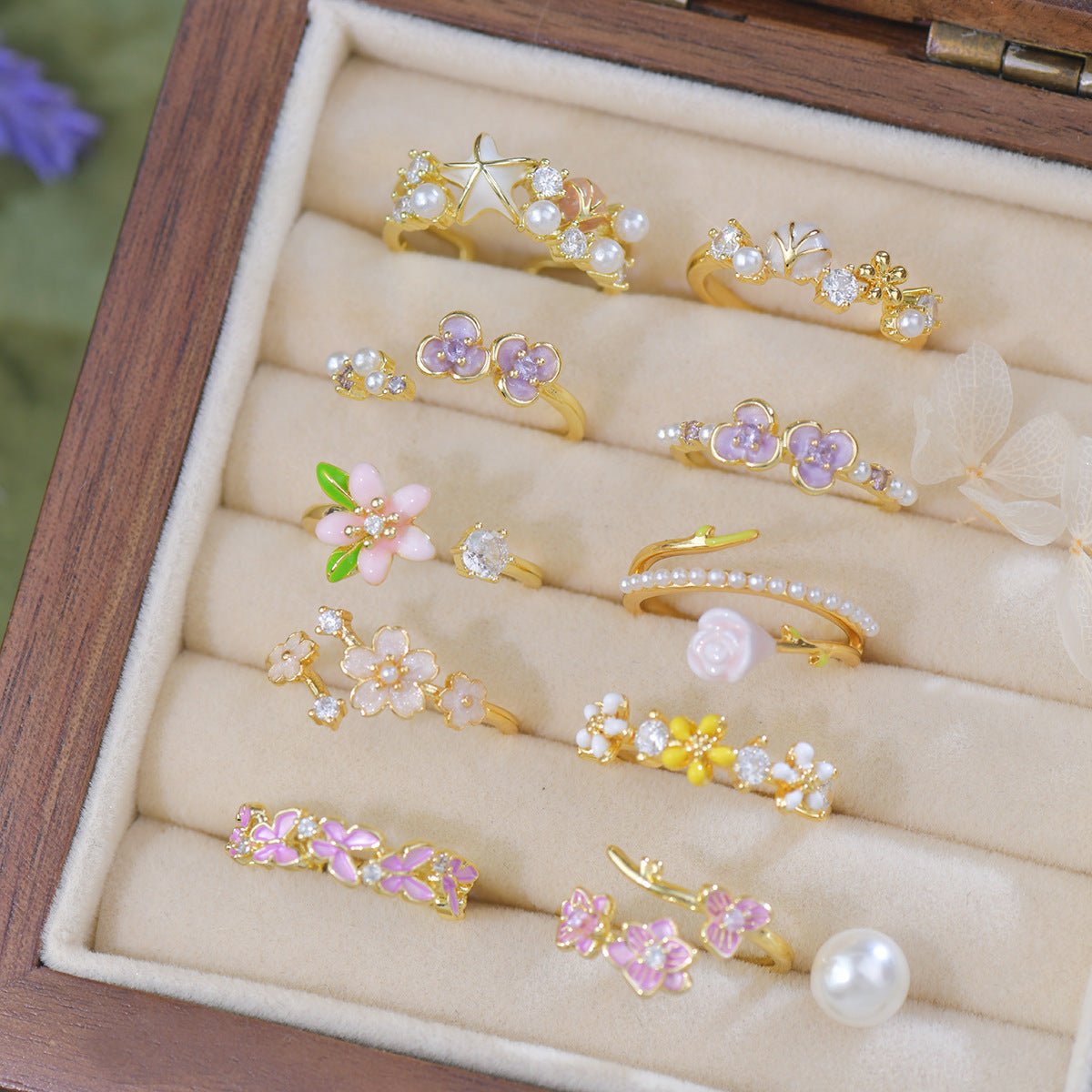 Lilac Fairytale Ring - Gold - Plated - Abbott Atelier