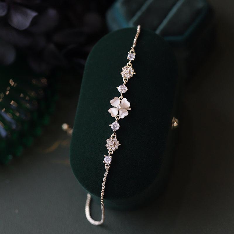 Lucky Clover Bracelet - Gold - Plated - Abbott Atelier