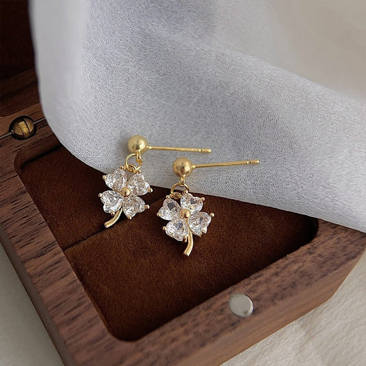 Lucky Clover Earrings - Hypoallergenic - Abbott Atelier