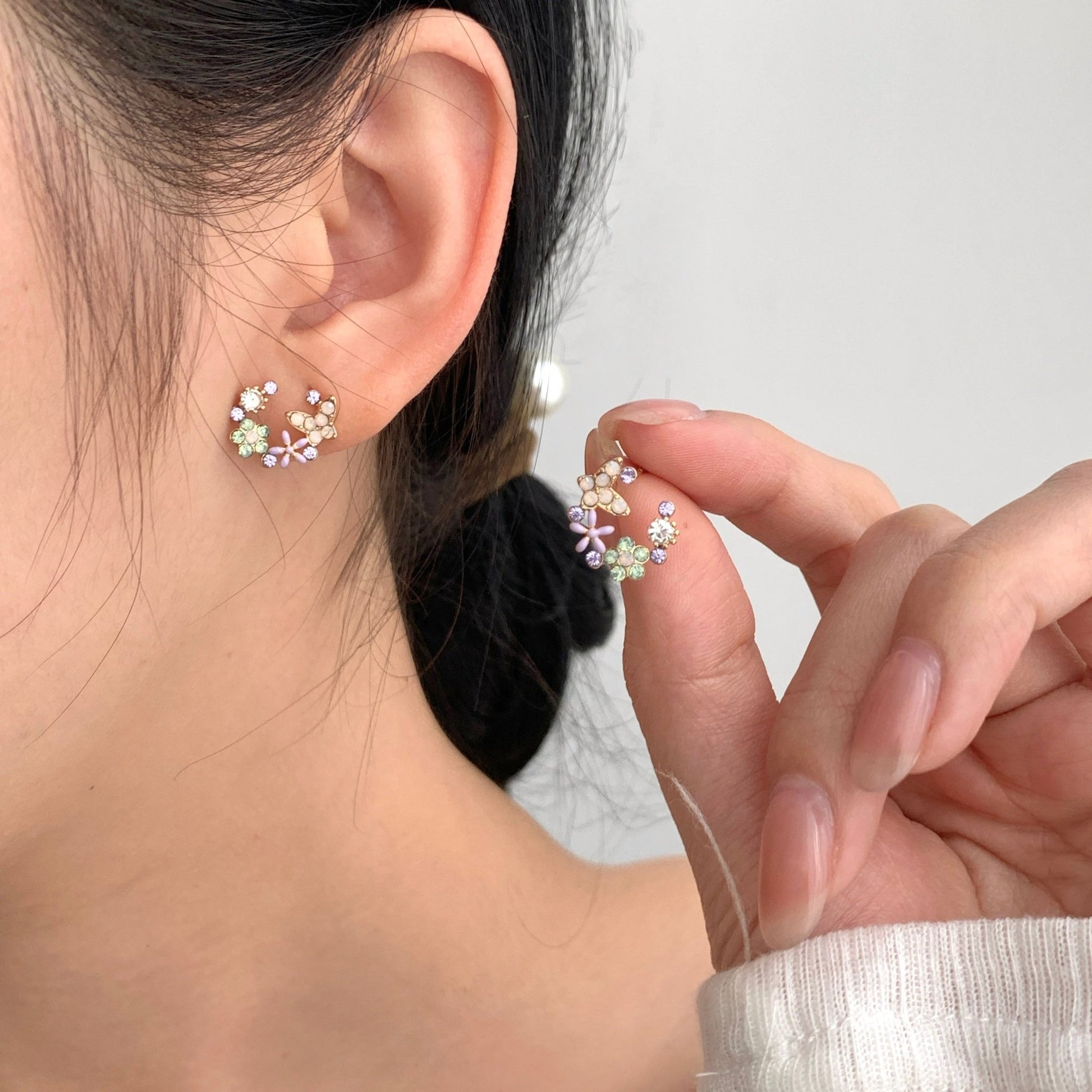 Lucy Flower Butterfly Stud Earrings - Hypoallergenic - Abbott Atelier