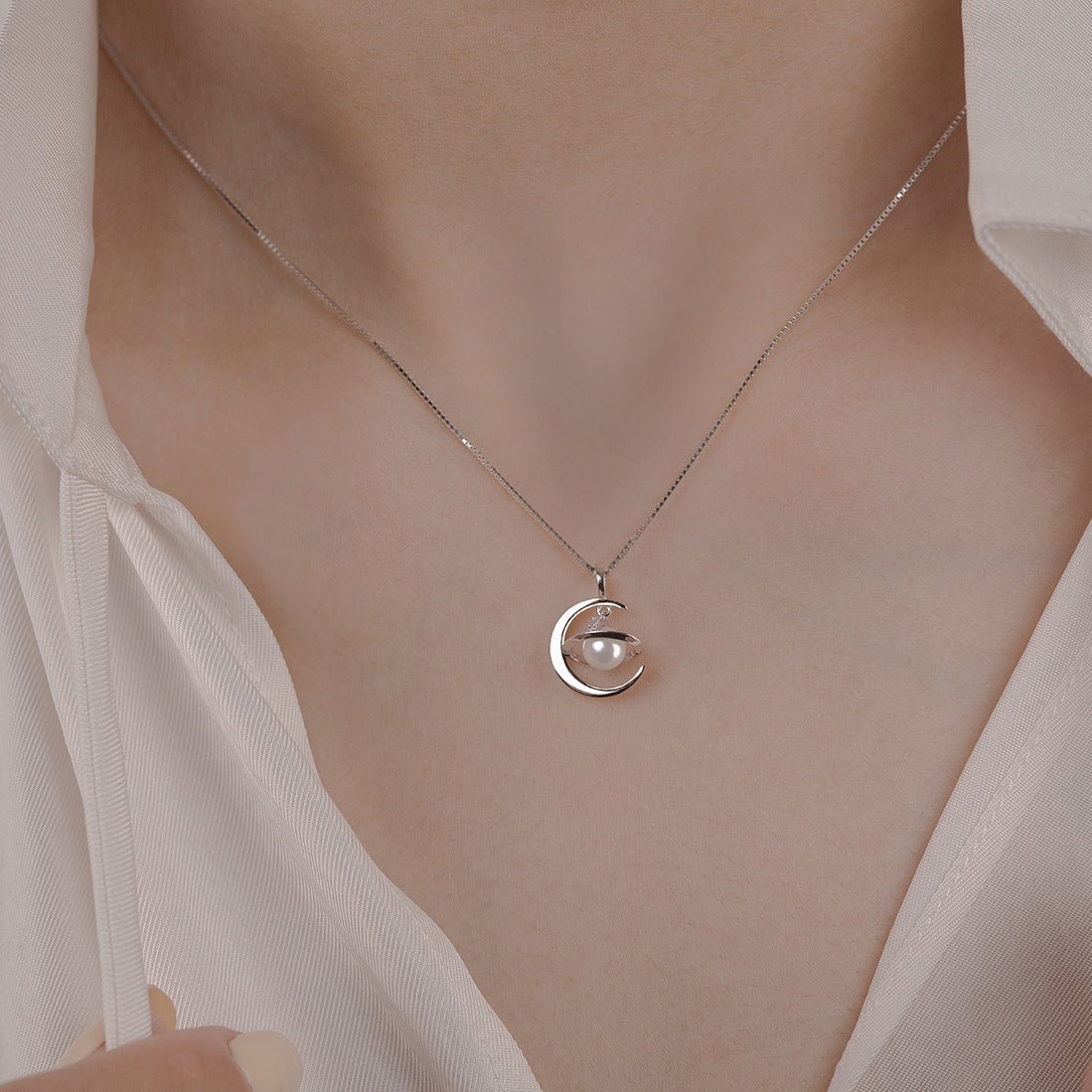 Moon and Saturn Necklace (Solid Silver) - Hypoallergenic - Abbott Atelier
