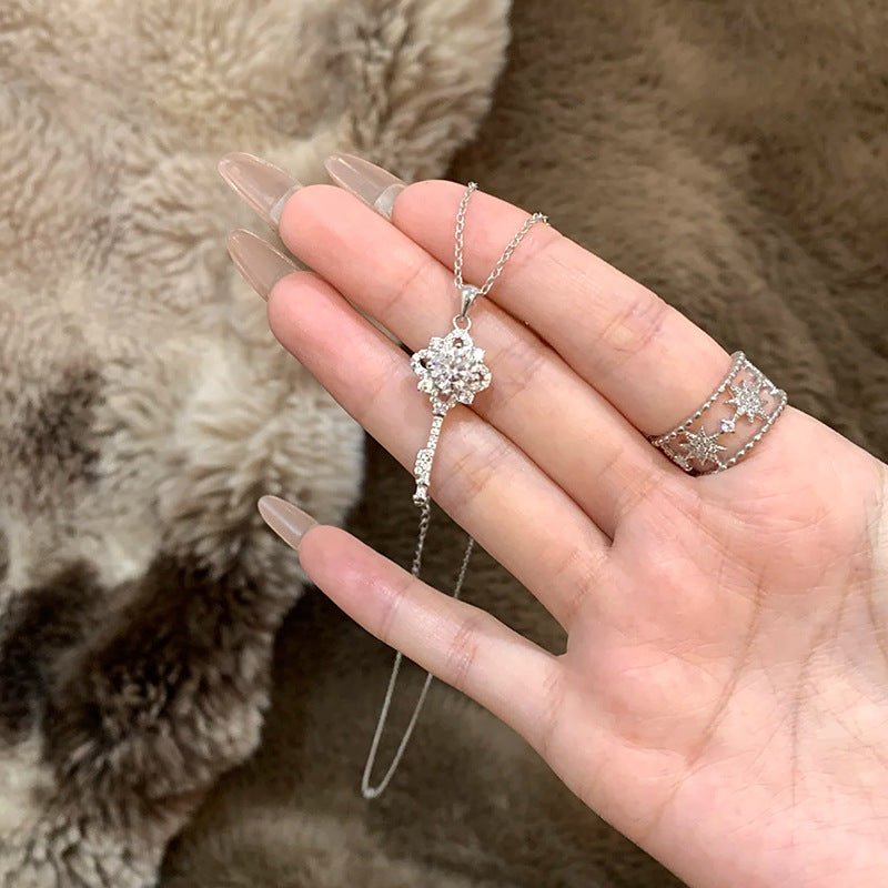 Moonlight Key Necklace - Gold Plated - Abbott Atelier