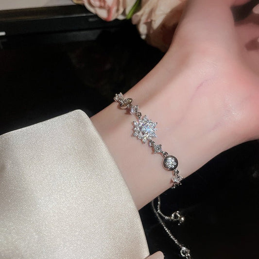 Moonlit Fleur Bracelet - Gold Plated - Abbott Atelier