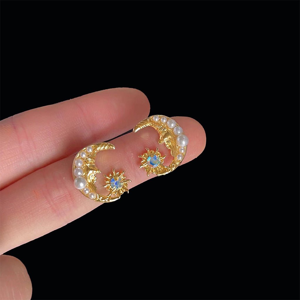 Pearly Soluna Earrings - Hypoallergenic - Abbott Atelier