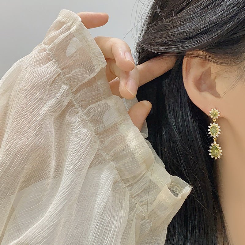 Peridot Baroque Drop Earrings - Hypoallergenic - Abbott Atelier