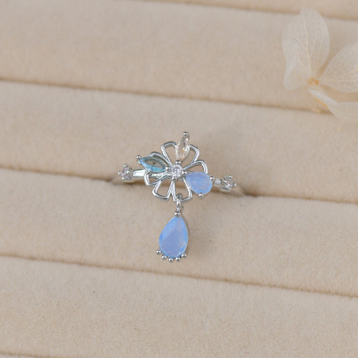 Periwinkle Charm Ring - Gold - Plated - Abbott Atelier