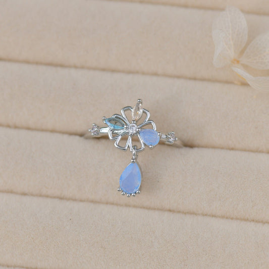 Periwinkle Charm Ring - Gold - Plated - Abbott Atelier