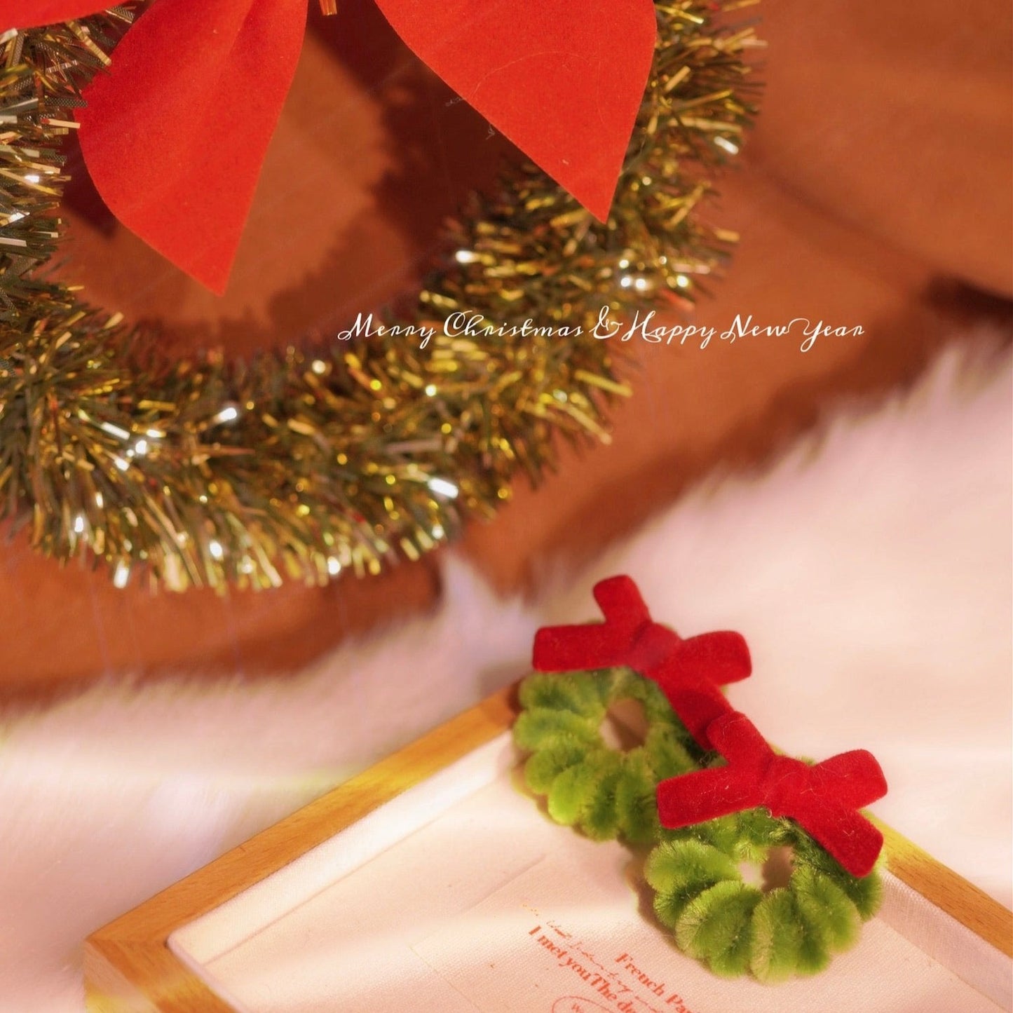 Red Bow Wreath Pin - Abbott Atelier - Abbott Atelier