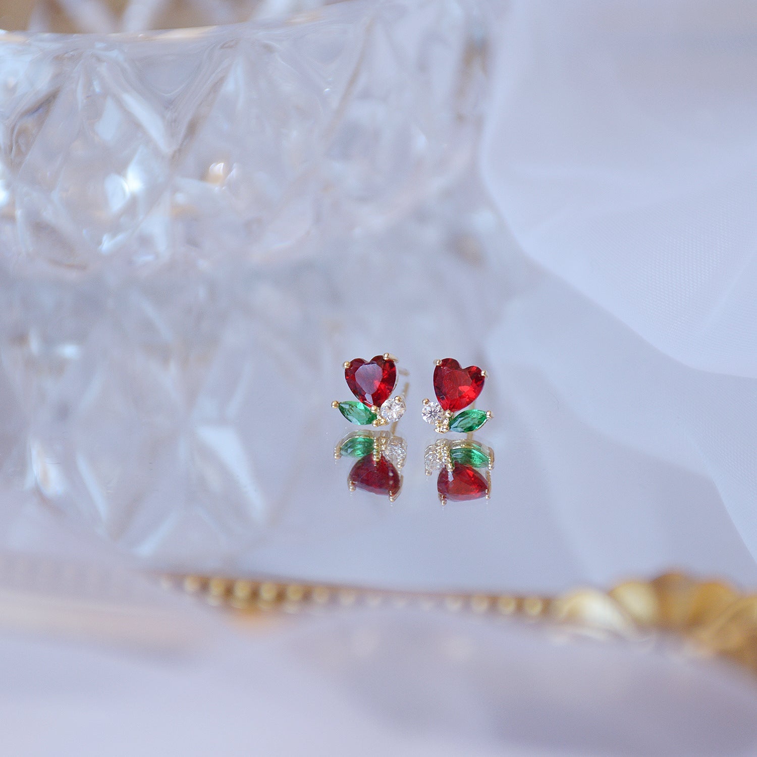 Red Heart Stud Earrings - Hypoallergenic - Abbott Atelier