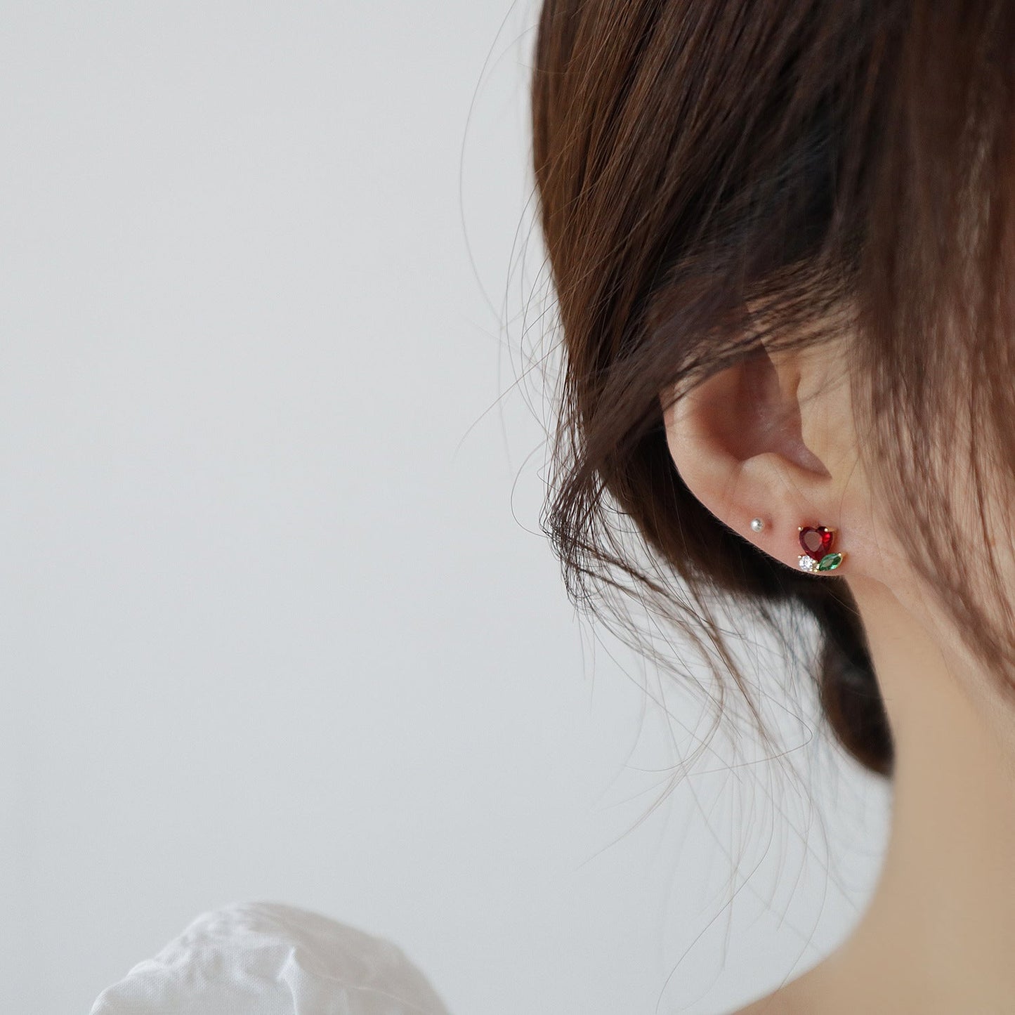 Red Heart Stud Earrings - Hypoallergenic - Abbott Atelier