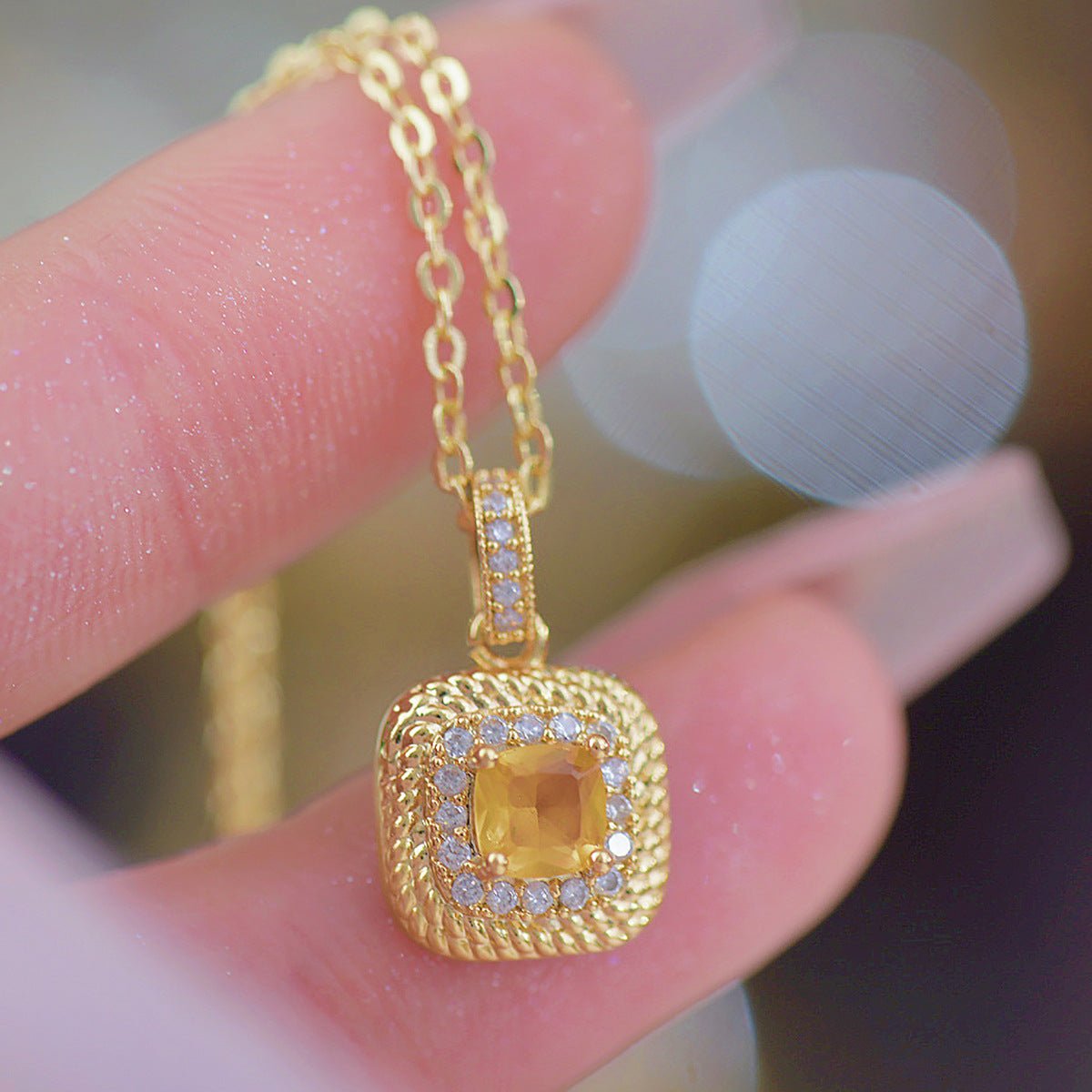 Sunlight Halo Necklace - Gold Plated - Abbott Atelier