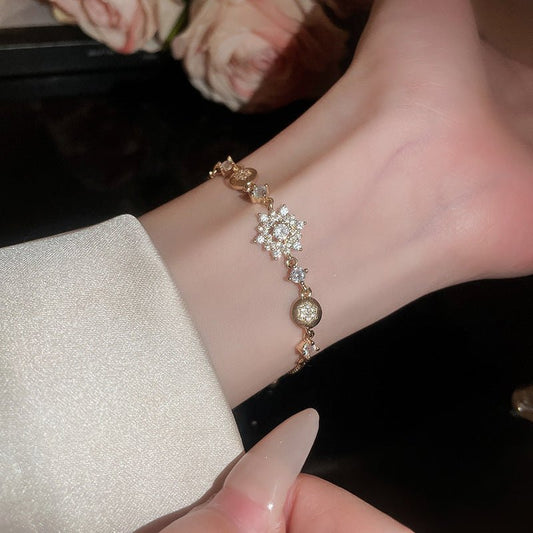 Sunlit Fleur Bracelet - Gold Plated - Abbott Atelier