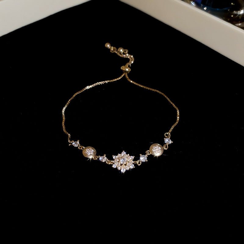 Sunlit Fleur Bracelet - Gold Plated - Abbott Atelier