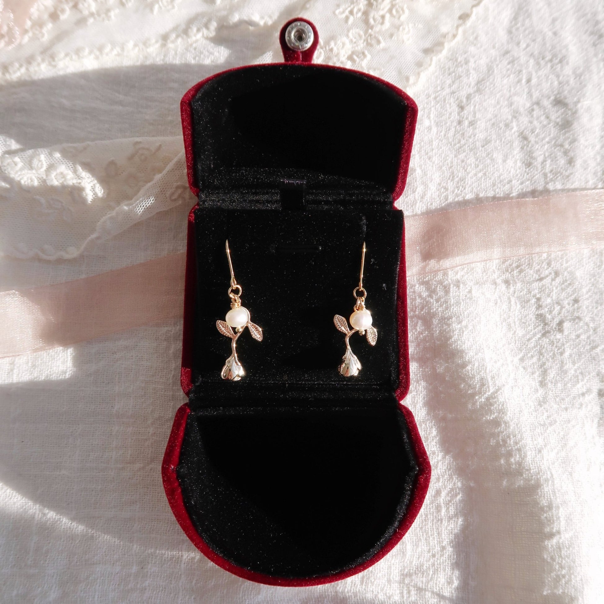 Velvet Jewelry Box - Abbott Atelier - Abbott Atelier