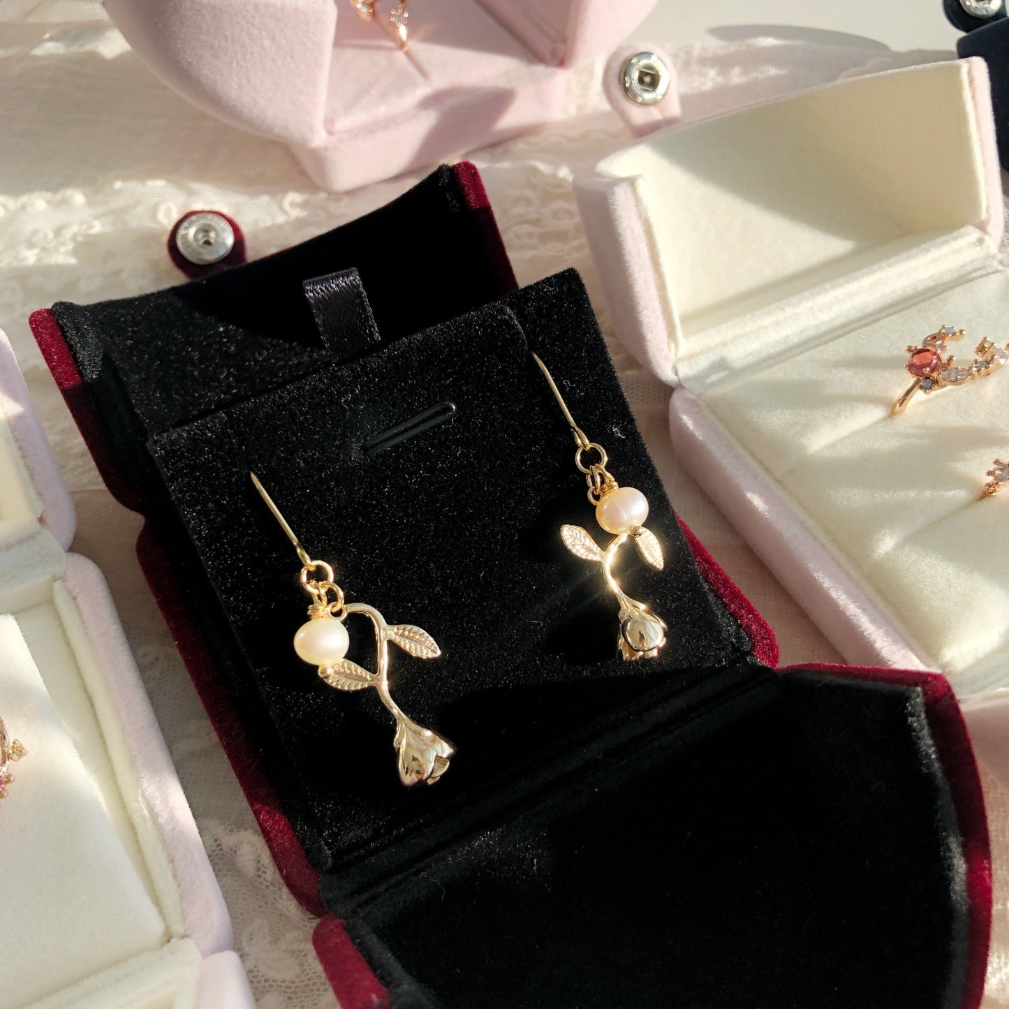 Velvet Jewelry Box - Abbott Atelier - Abbott Atelier