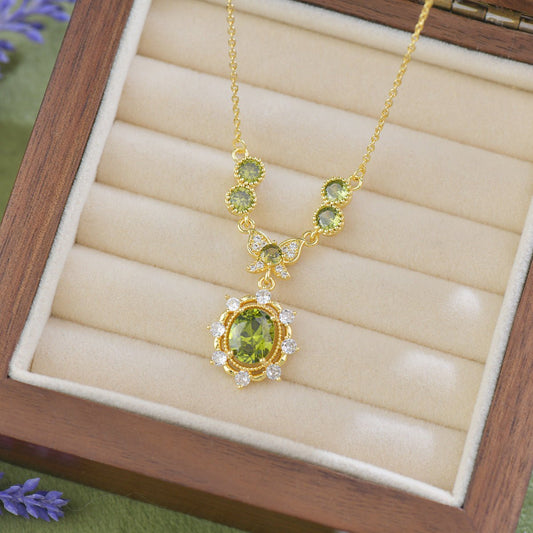 Verdant Flutter Necklace - Gold Plated - Abbott Atelier