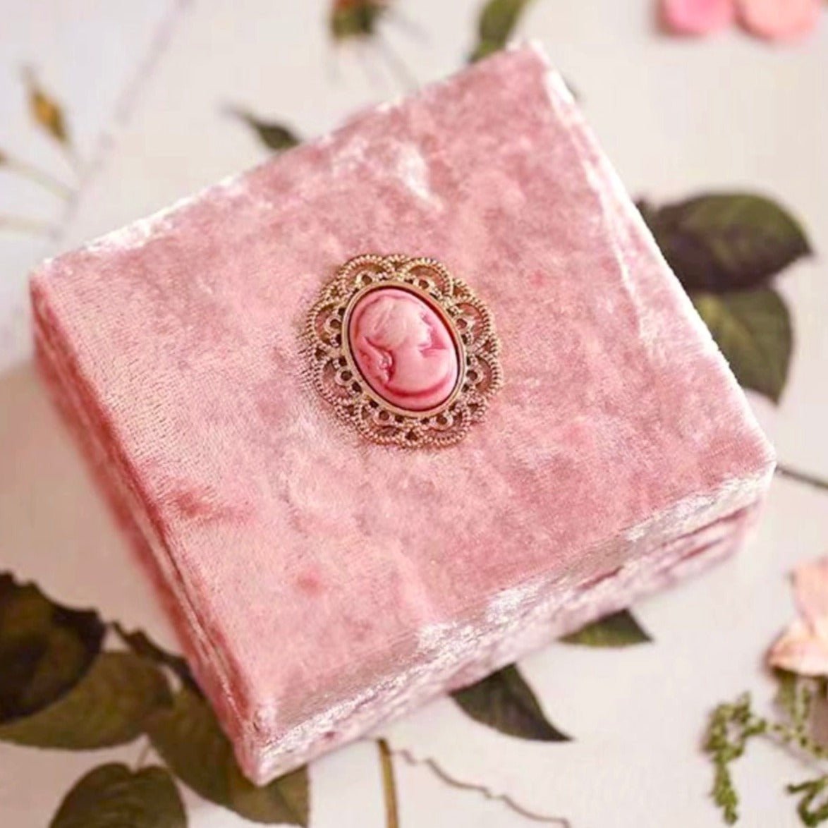 Vintage Jewelry Box (Ring/Necklace) - Abbott Atelier - Abbott Atelier