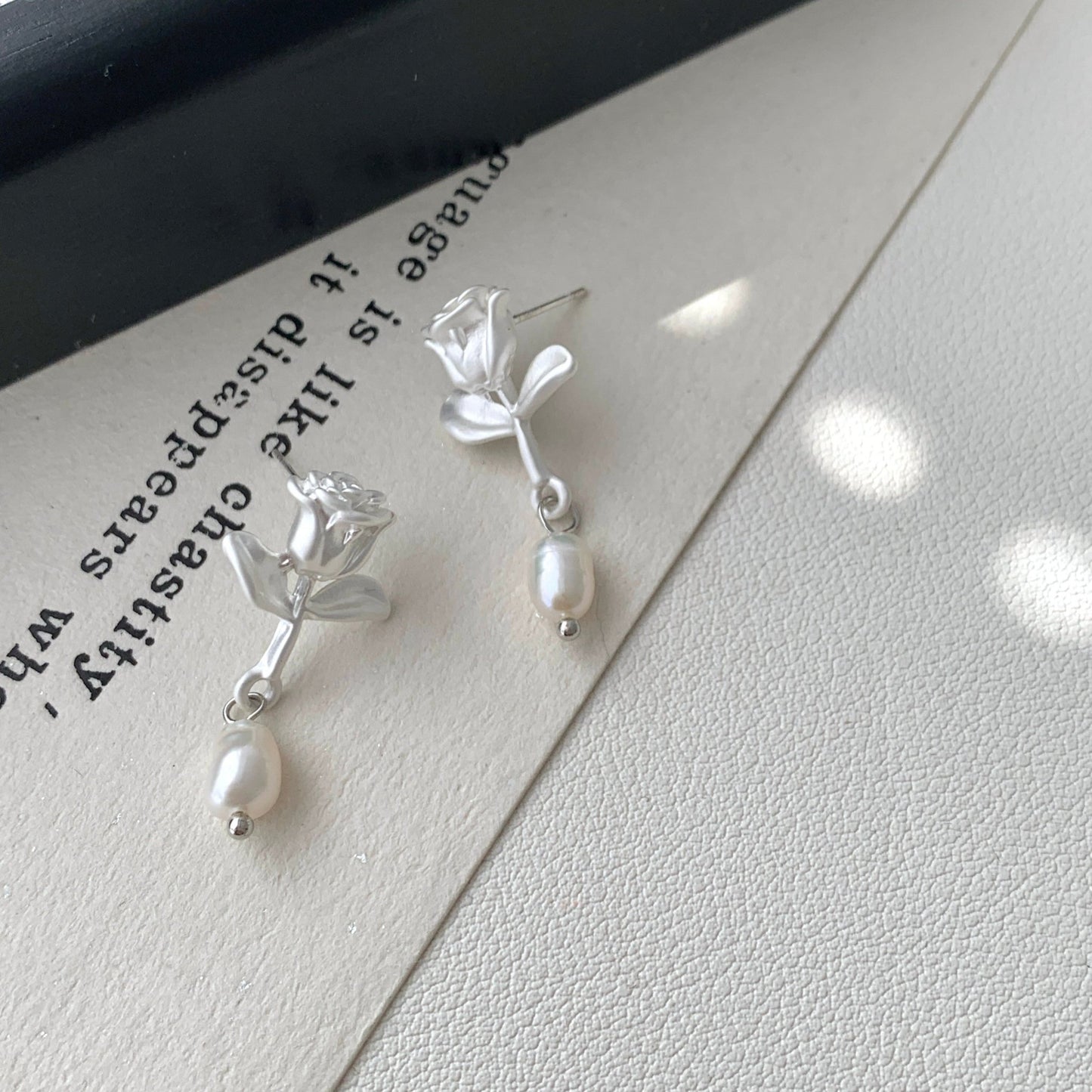 White Rose Pearl Earrings - Hypoallergenic - Abbott Atelier