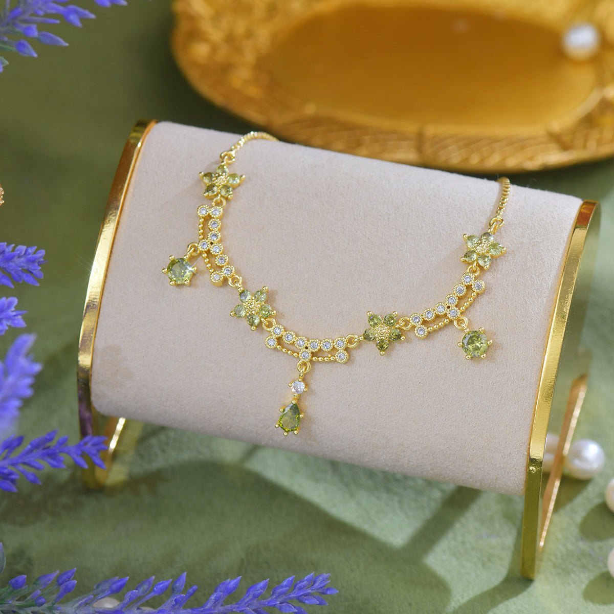 Wildflower Serenade Bracelet in Green - Gold Plated - Abbott Atelier