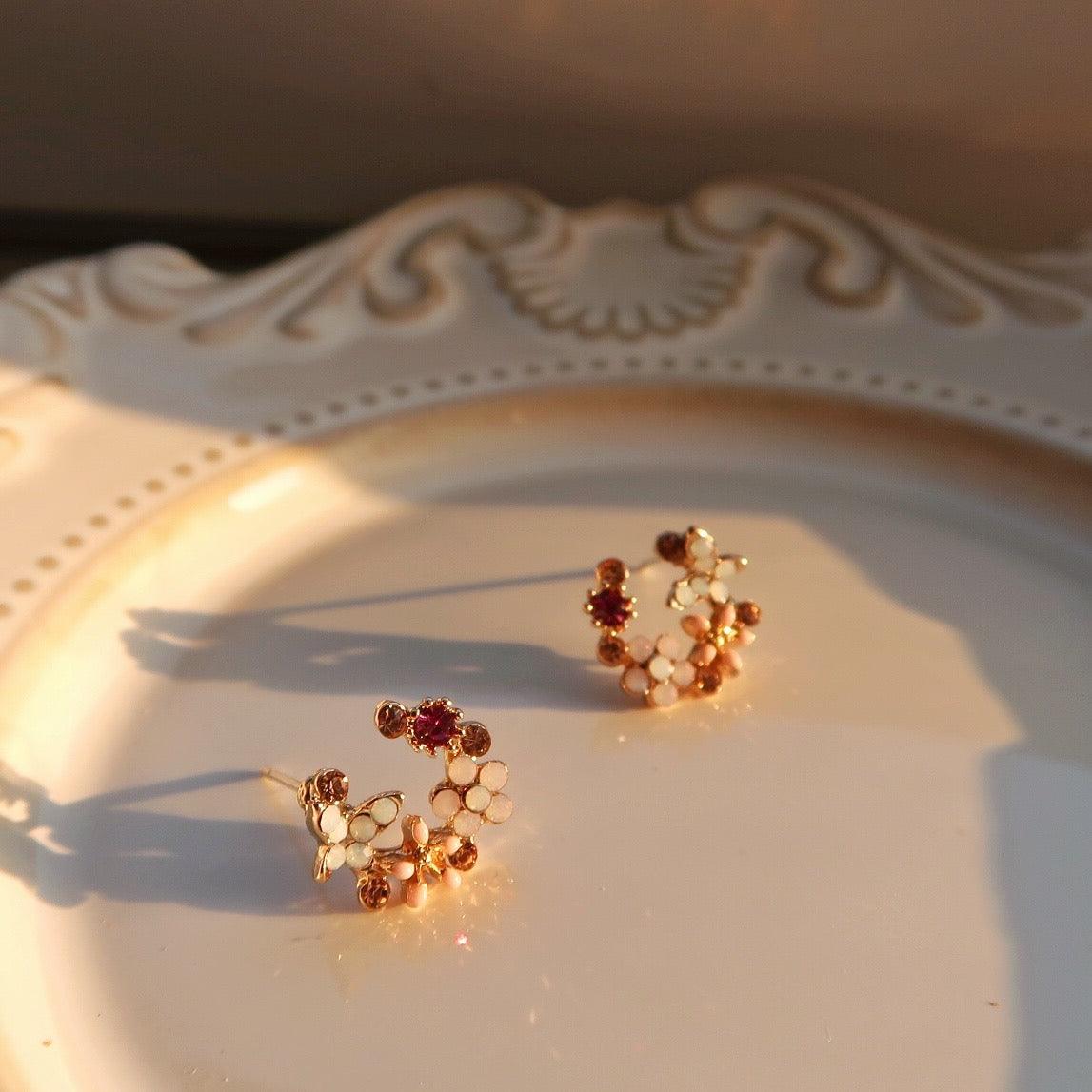 Flower & Butterfly Stud Earrings 050 - Abbott Atelier