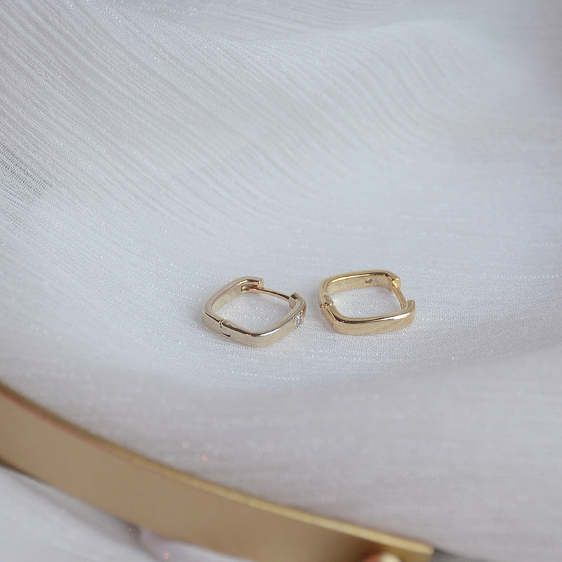 9 to 5 Hoop Earrings - Nora