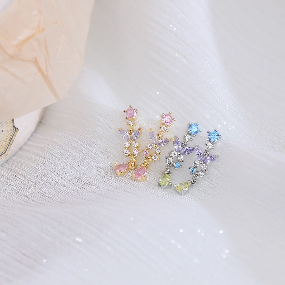 Butterfly Drop Earrings - Betty (2 Colors)