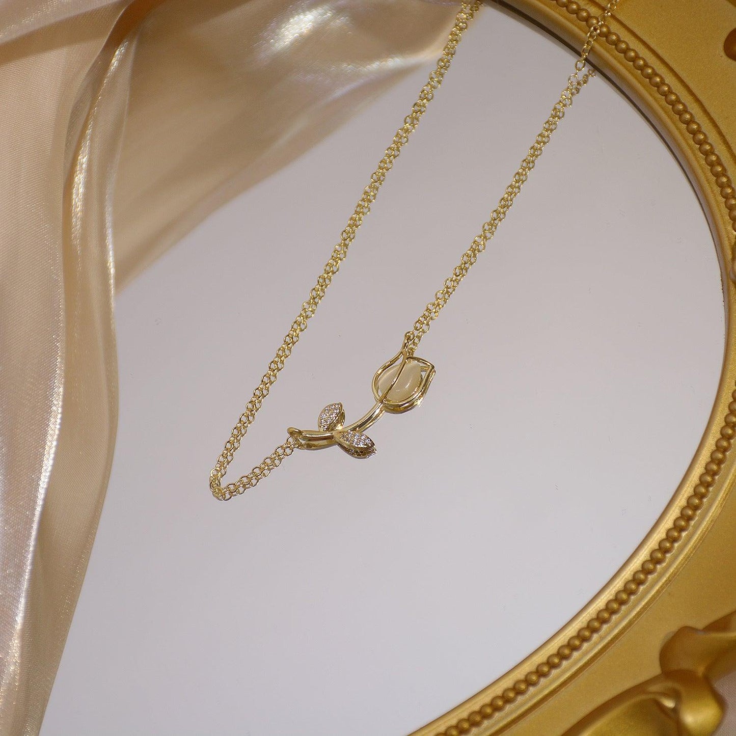 Tulip Necklace 025 - Abbott Atelier